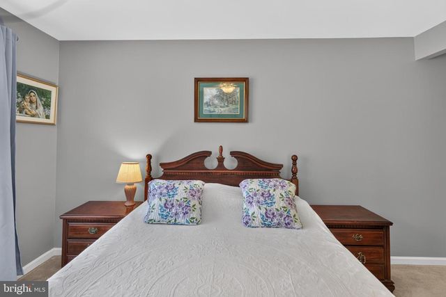 1581 RENATE DR, Woodbridge, VA 22192
