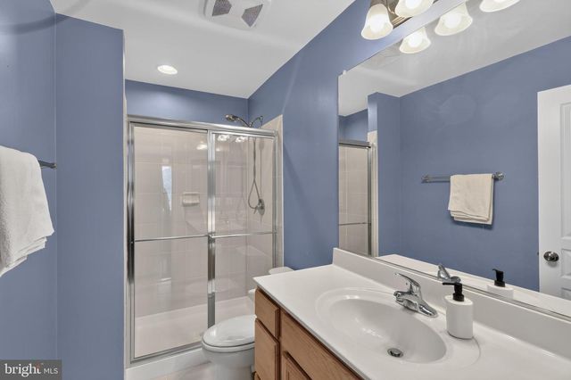 1581 RENATE DR, Woodbridge, VA 22192