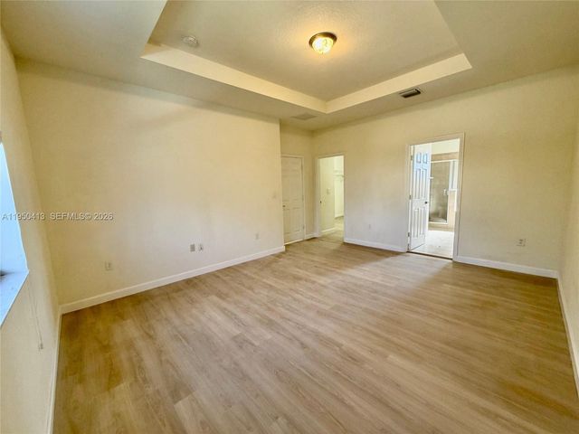 15153 SW 117 TER, Kendall, FL 33196