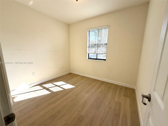 15153 SW 117 TER, Kendall, FL 33196