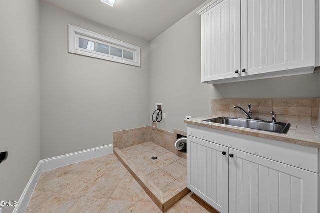 1013 Chessridge Way, Morrisville, NC 27560