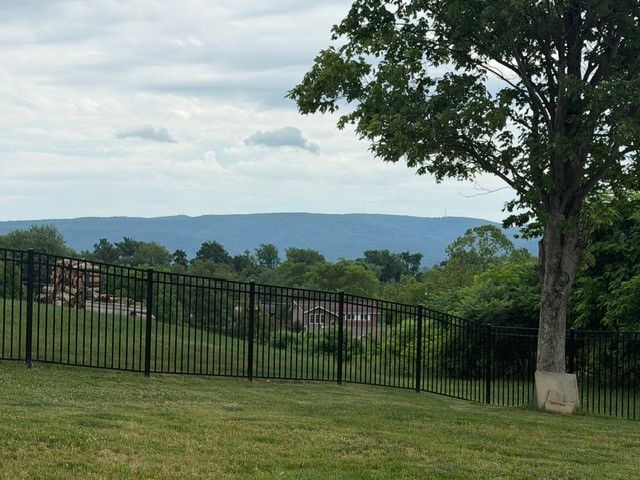 111 Hague Ln, South Union Twp, PA 15401