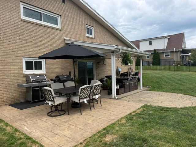 111 Hague Ln, South Union Twp, PA 15401