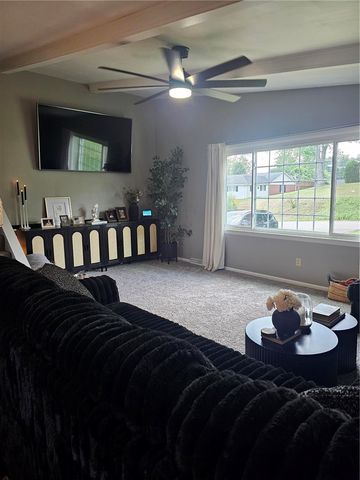 111 Hague Ln, South Union Twp, PA 15401