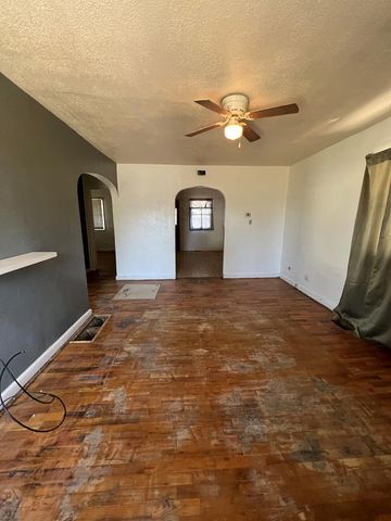 1104 Belmont Ave, Pueblo, CO 81004