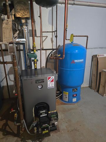 7 R Desforge Lane R, Derry, NH 03038