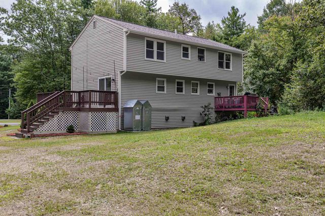 7 R Desforge Lane R, Derry, NH 03038