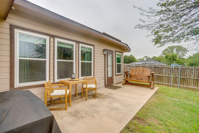 6401 Riverwater Trail, Fort Worth, TX 76179