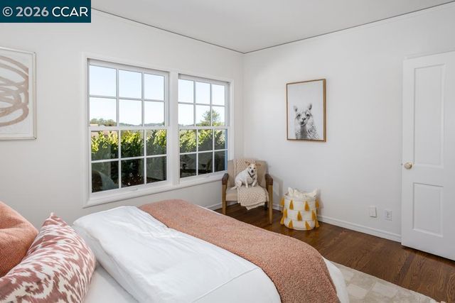 1040 Park Hills Rd, Berkeley, CA 94708