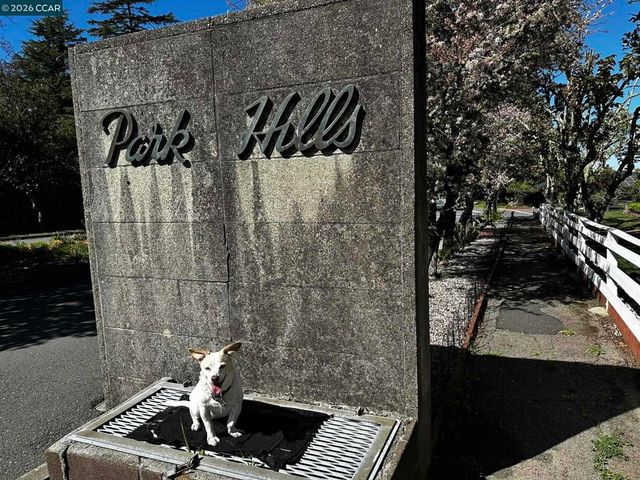 1040 Park Hills Rd, Berkeley, CA 94708