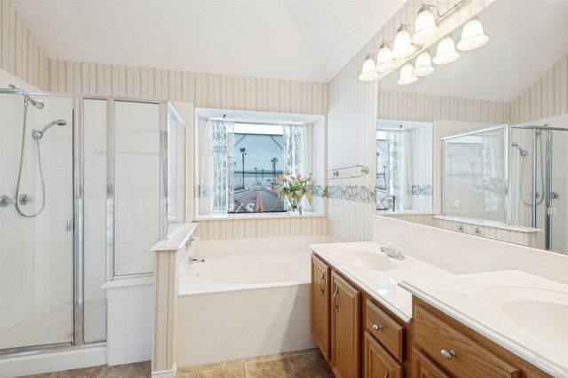 1153 Bay Side Drive, Irving, TX 75060