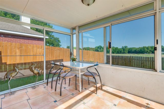 1153 Bay Side Drive, Irving, TX 75060