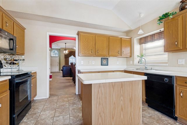1153 Bay Side Drive, Irving, TX 75060