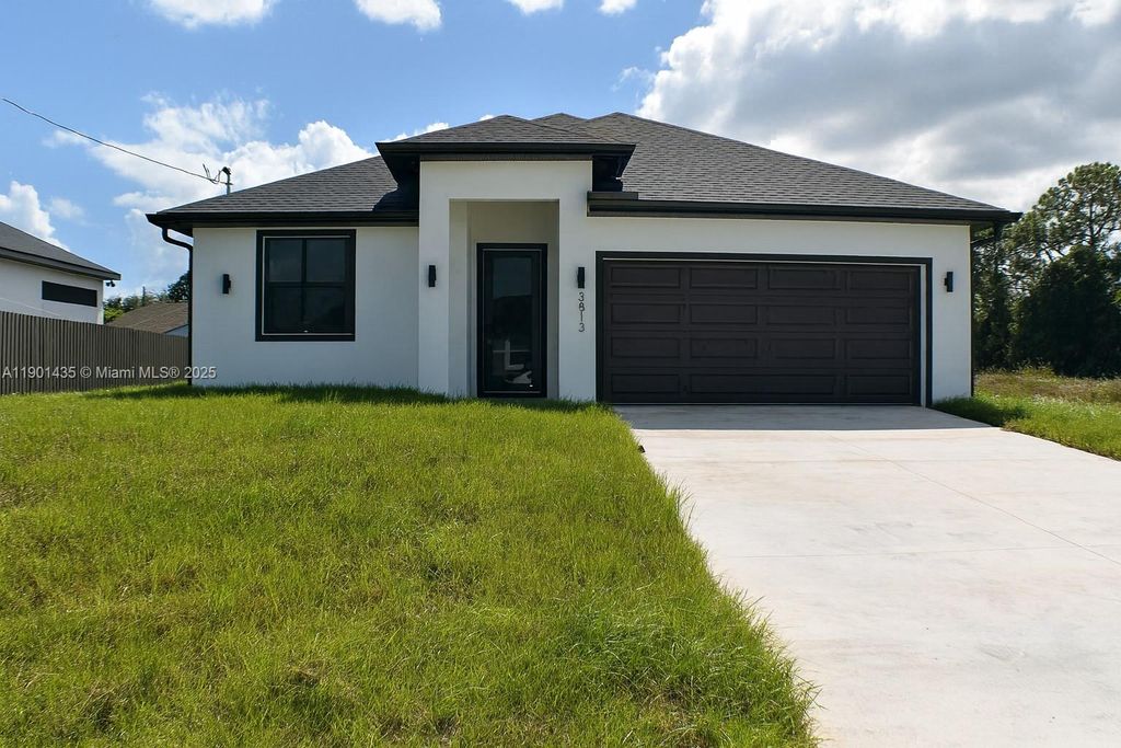 3813 SW 25TH ST, Lehigh Acres, FL 33976