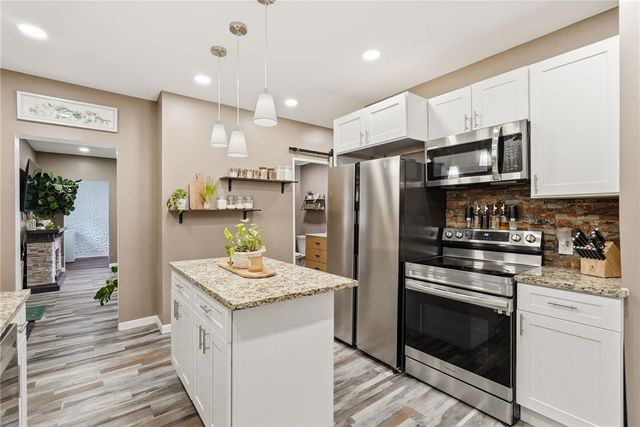 1629 Streets Run Road, Baldwin Boro, PA 15236