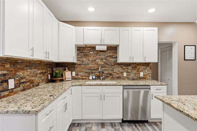 1629 Streets Run Road, Baldwin Boro, PA 15236