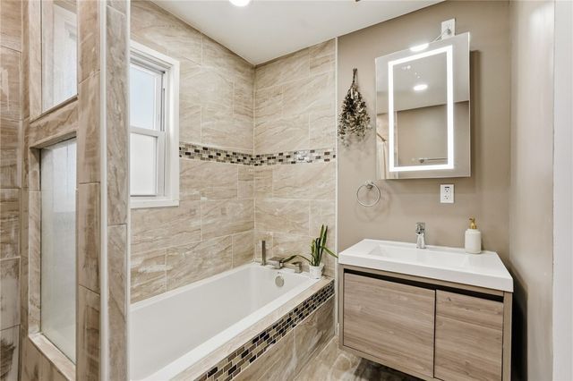 1629 Streets Run Road, Baldwin Boro, PA 15236