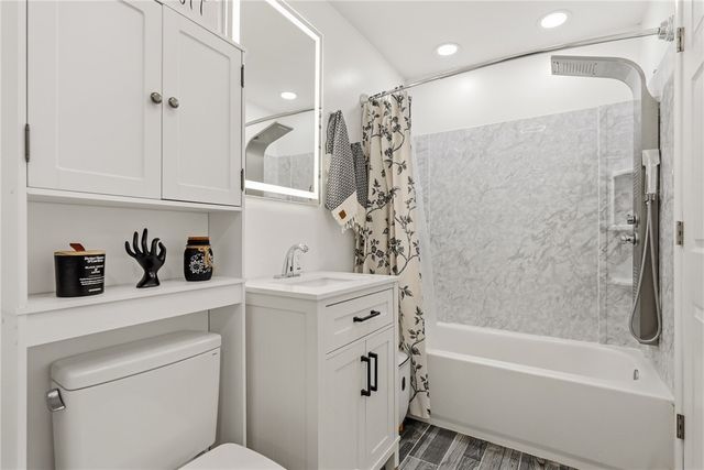 1629 Streets Run Road, Baldwin Boro, PA 15236