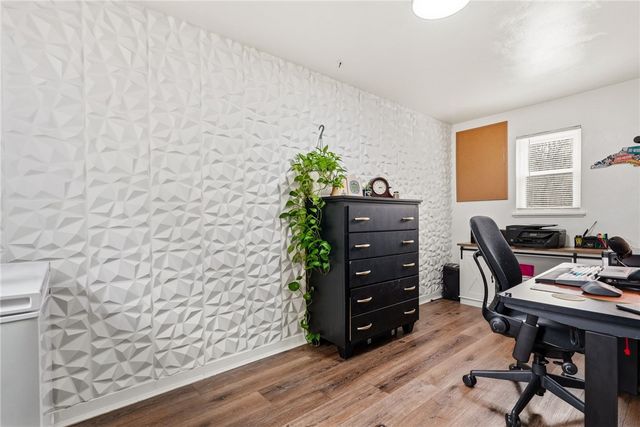 1629 Streets Run Road, Baldwin Boro, PA 15236