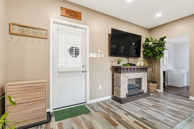 1629 Streets Run Road, Baldwin Boro, PA 15236