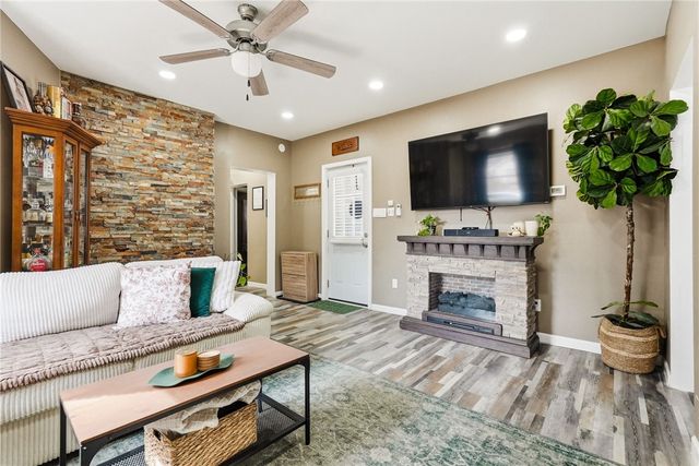 1629 Streets Run Road, Baldwin Boro, PA 15236