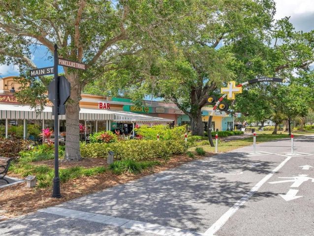 946 VIRGINIA STREET 104- J, Dunedin, FL 34698