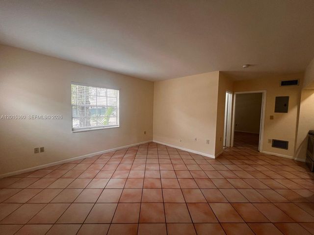 504 Santander Ave 2, Coral Gables, FL 33134