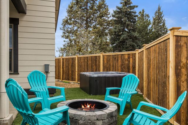 61579 SE Lucia Street, Bend, OR 97702
