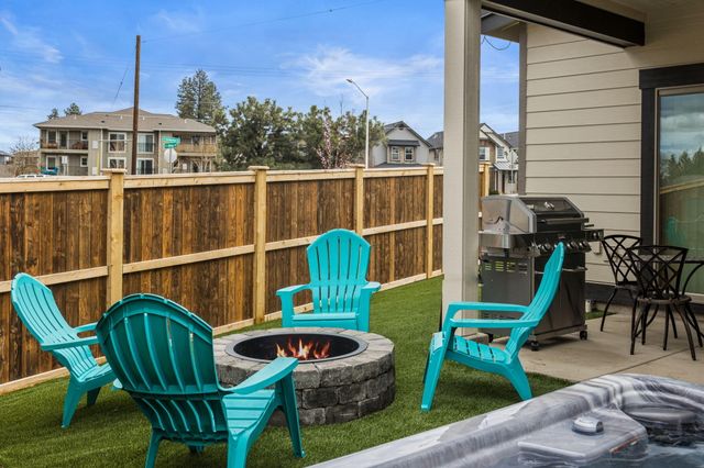 61579 SE Lucia Street, Bend, OR 97702