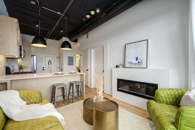 2725 Thatcher Avenue 506, River Grove, IL 60171