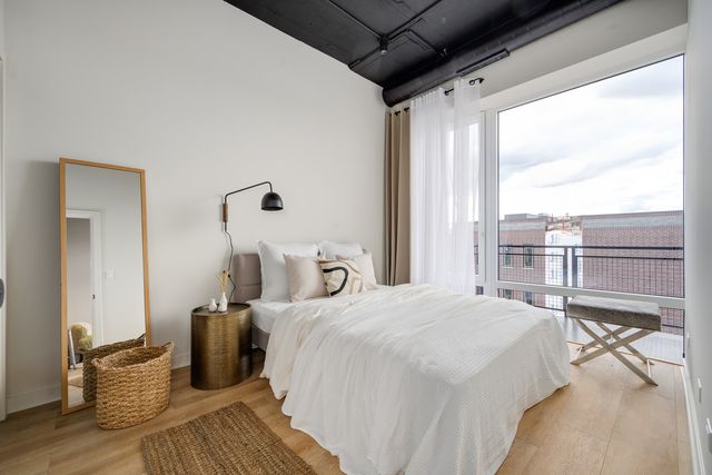 2725 Thatcher Avenue 506, River Grove, IL 60171