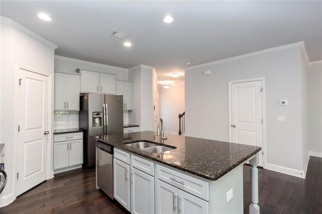 4446 Greys Rise Way SW, Marietta, GA 30008