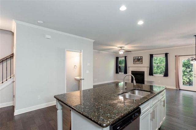 4446 Greys Rise Way SW, Marietta, GA 30008