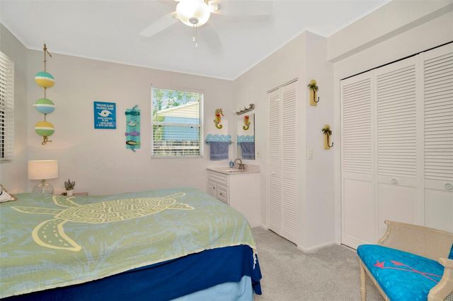 1308 HULL STREET S, Gulfport, FL 33707