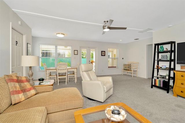 1308 HULL STREET S, Gulfport, FL 33707