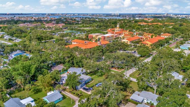 1308 HULL STREET S, Gulfport, FL 33707