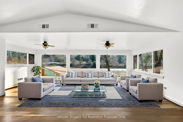 423 Fielder Lane, Grants Pass, OR 97526