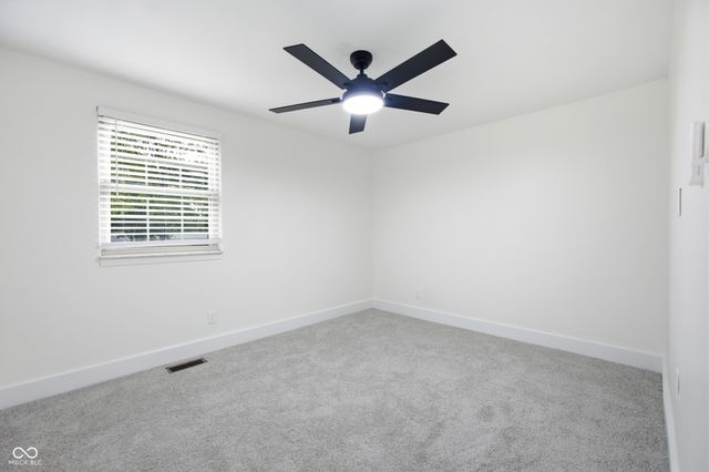 8006 Vineyard Drive, Indianapolis, IN 46260