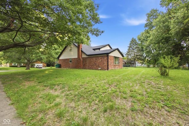 8006 Vineyard Drive, Indianapolis, IN 46260
