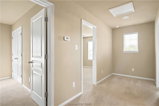 2924 Archer Drive, Bryan, TX 77808