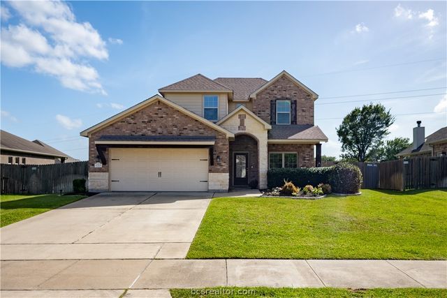 2924 Archer Drive, Bryan, TX 77808