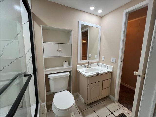 216 N Jefferson Avenue, Blanchard, OK 73010