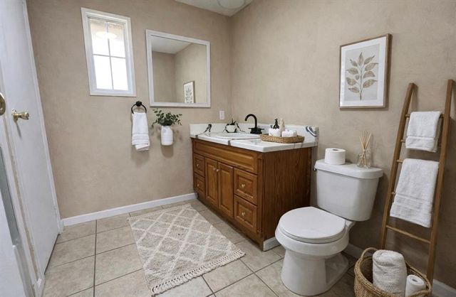 216 N Jefferson Avenue, Blanchard, OK 73010