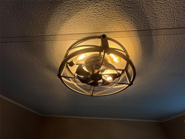 216 N Jefferson Avenue, Blanchard, OK 73010