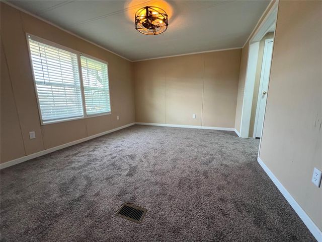 216 N Jefferson Avenue, Blanchard, OK 73010