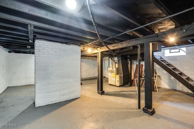 561 Melrose Street, Akron, OH 44305