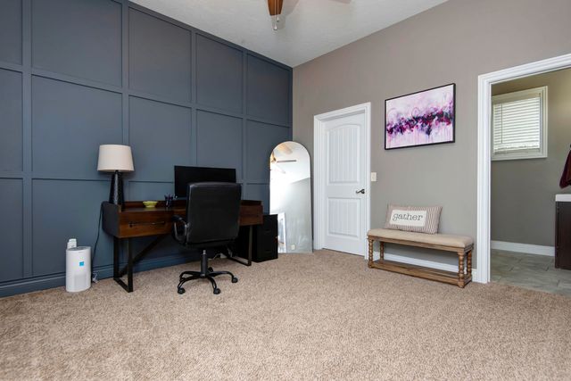 2437 E German Ivy, Springfield, MO 65804