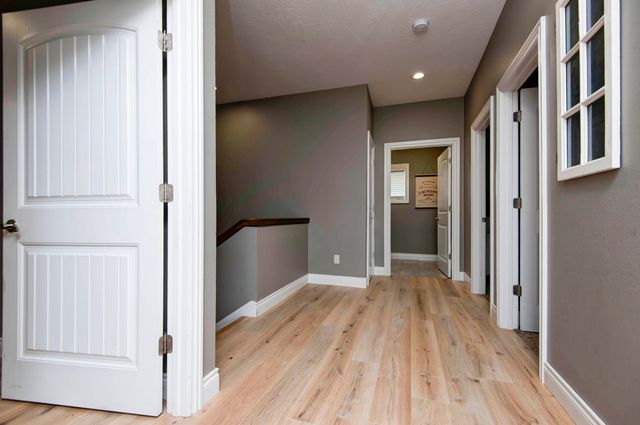 2437 E German Ivy, Springfield, MO 65804