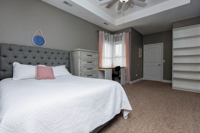 2437 E German Ivy, Springfield, MO 65804