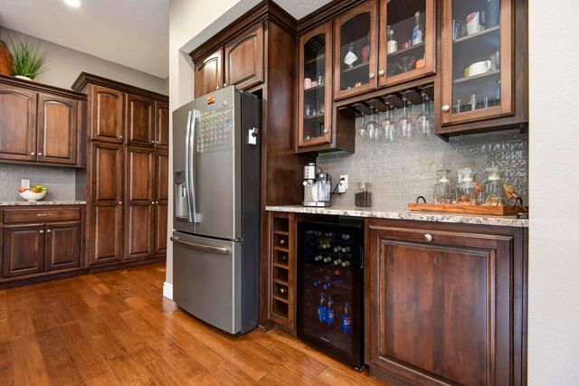 2437 E German Ivy, Springfield, MO 65804